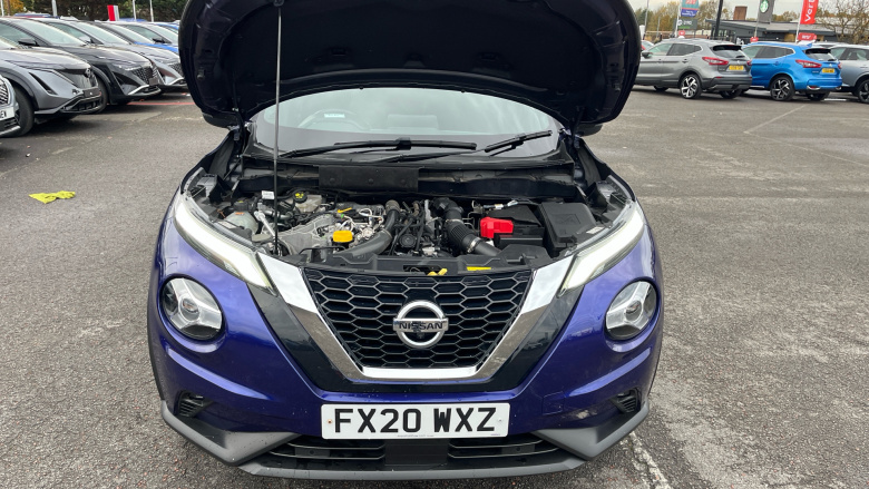 Nissan Juke 1.0 DiG-T Tekna 5dr Petrol Hatchback